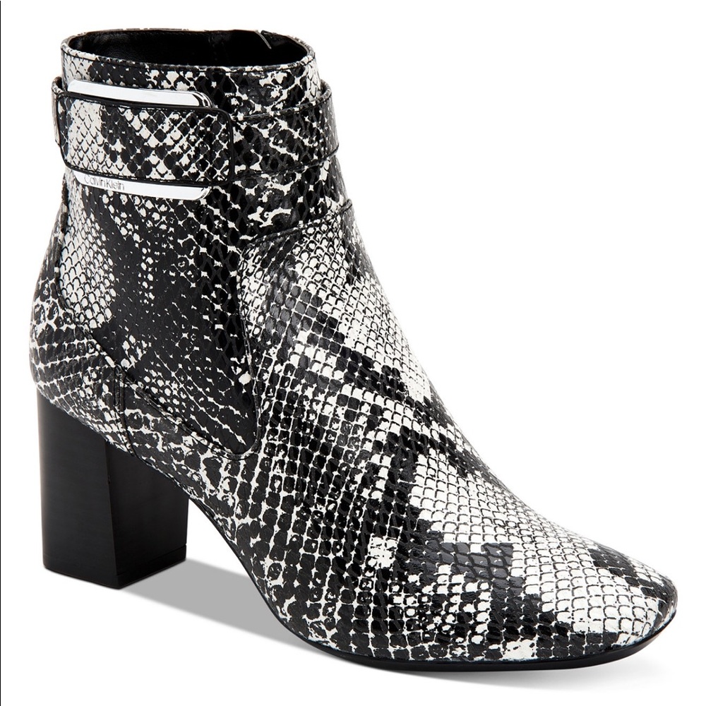 Calvin Klein’s Snake Women Cattee Booties Size 5.5